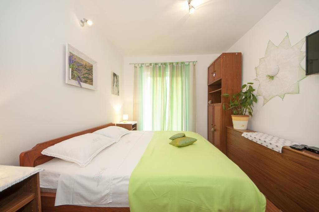 Apartments Kalajzic プチシャ エクステリア 写真