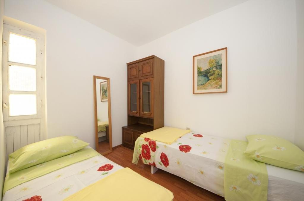 Apartments Kalajzic プチシャ エクステリア 写真