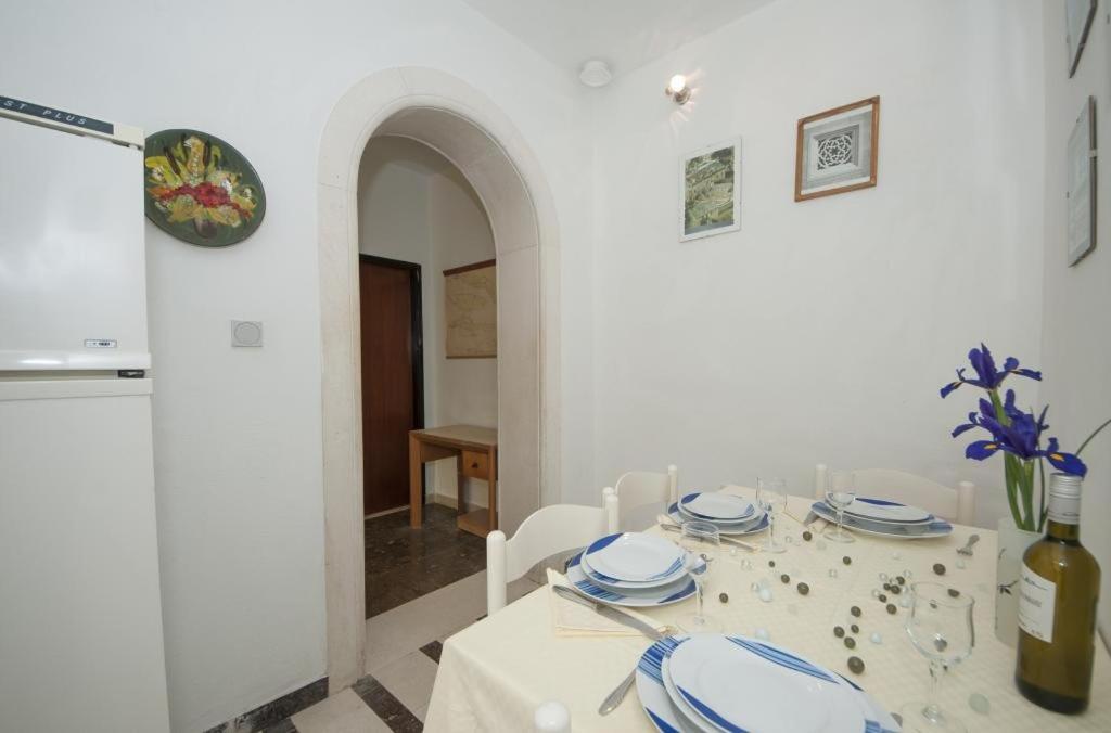 Apartments Kalajzic プチシャ エクステリア 写真
