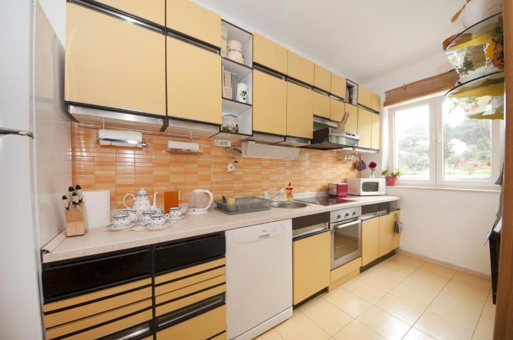 Apartments Kalajzic プチシャ 部屋 写真